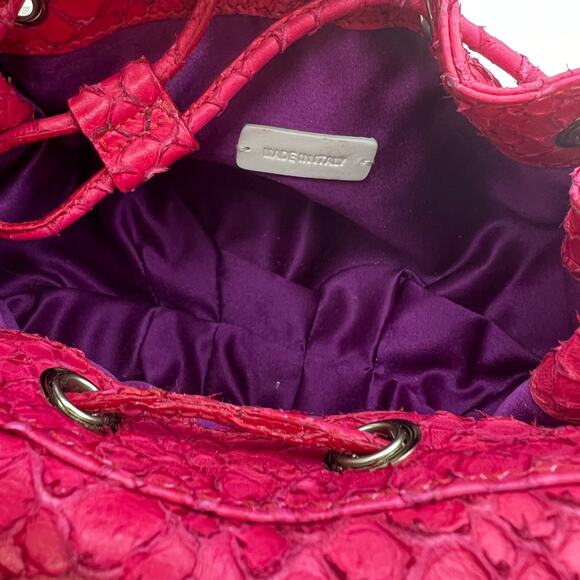 Henri Bendel Small Drawstring Bucket Crossbody Tassel Fish Leather Emboss Pink - Picture 5 of 13